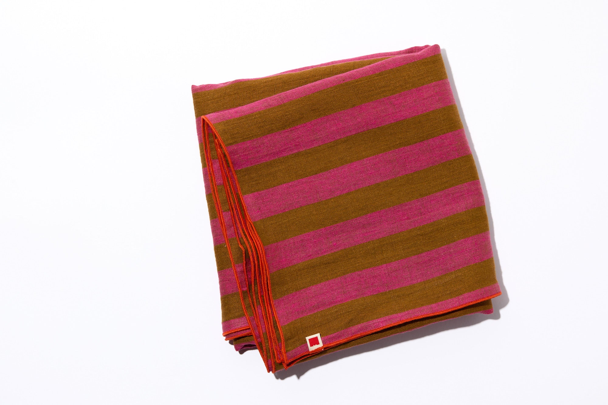 RASPBERRY TORTE TABLECLOTHS – MADRE LINEN