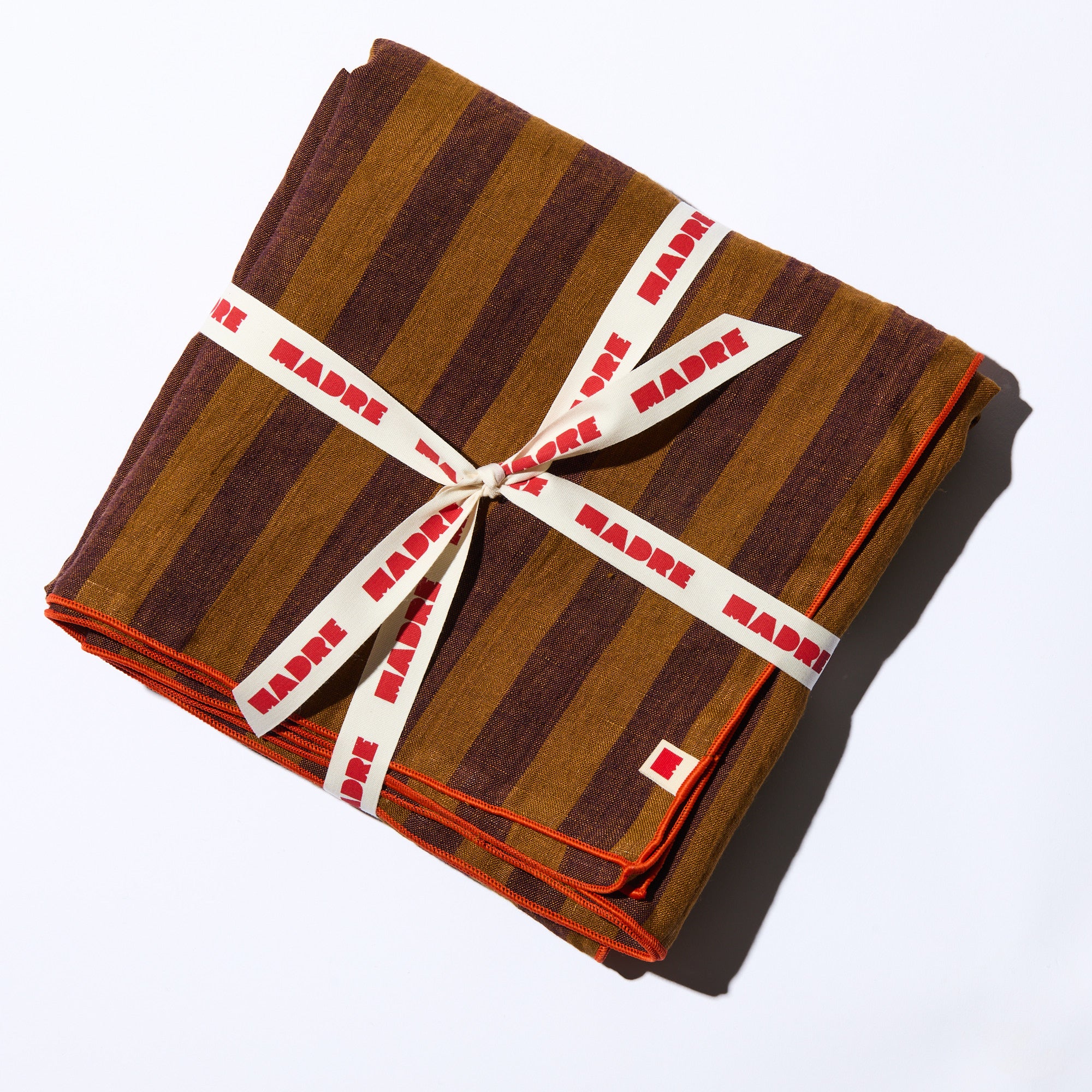 SOBREMESA | tablecloths