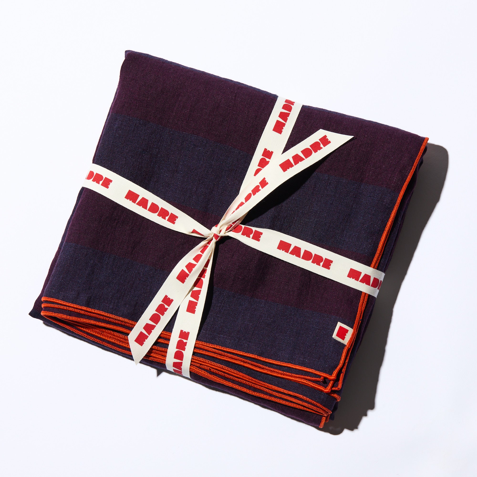 SOBREMESA | tablecloths