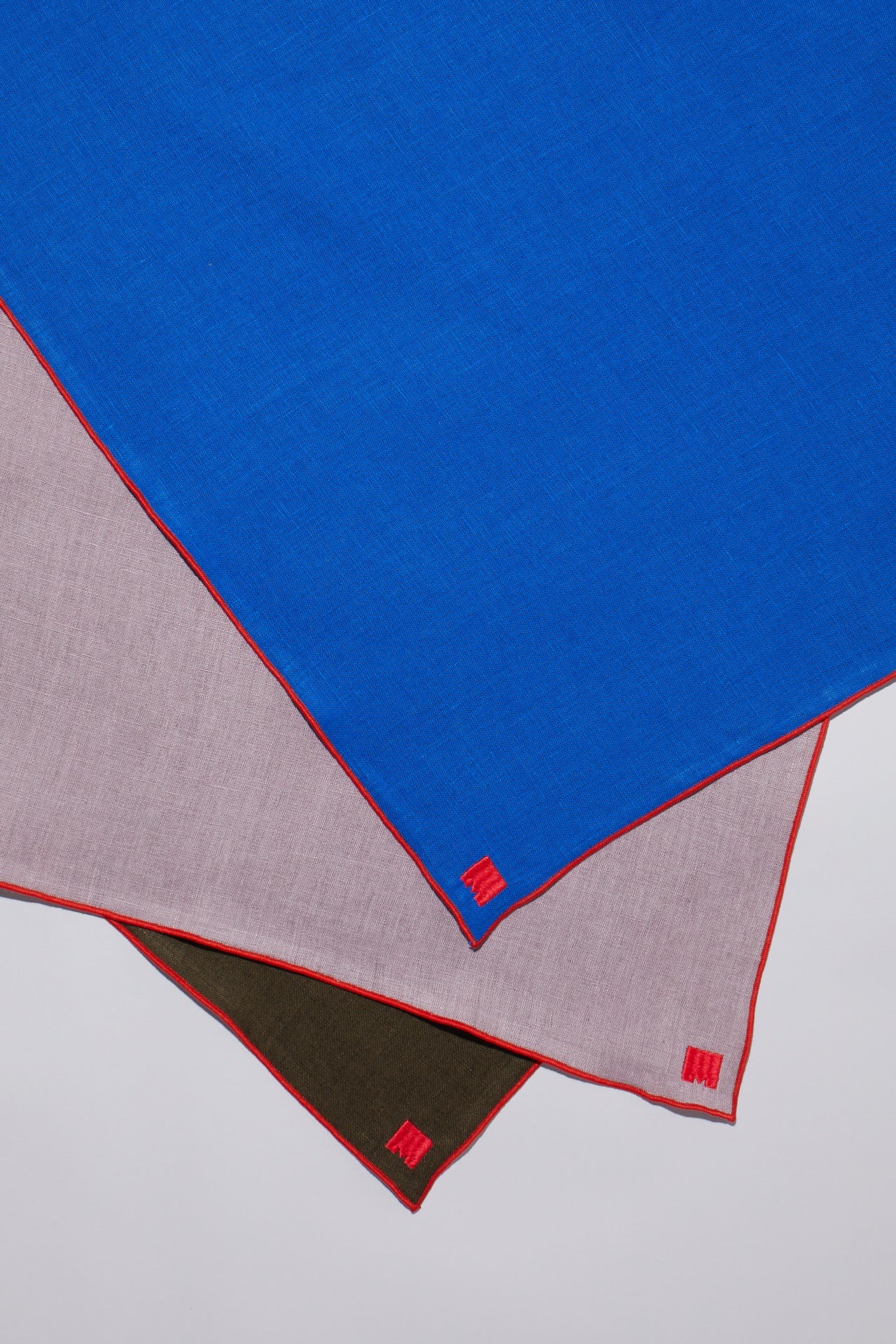 KERCHIEF