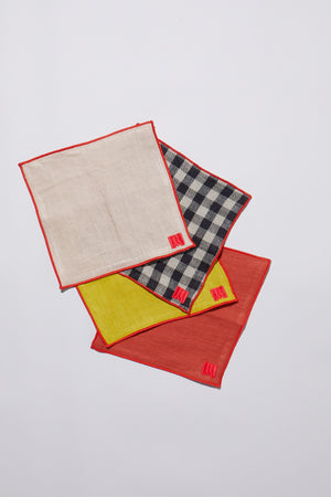 POCKET SQUARES